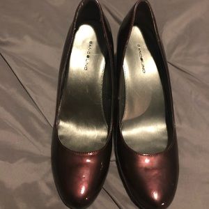 Maroon Bandolino heels